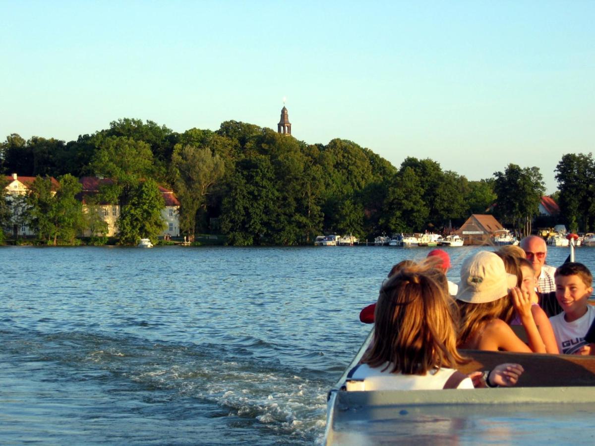 Hostel Waldhaus Am Ferienpark Mirow -Zimmer Du Wc Екстериор снимка